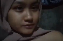 Ciya tetap colmek walau ada ortunya