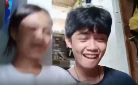 Suruh jaga warung malah main main