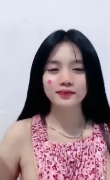 Anggi TikTok #4 - Colmek di liat temen